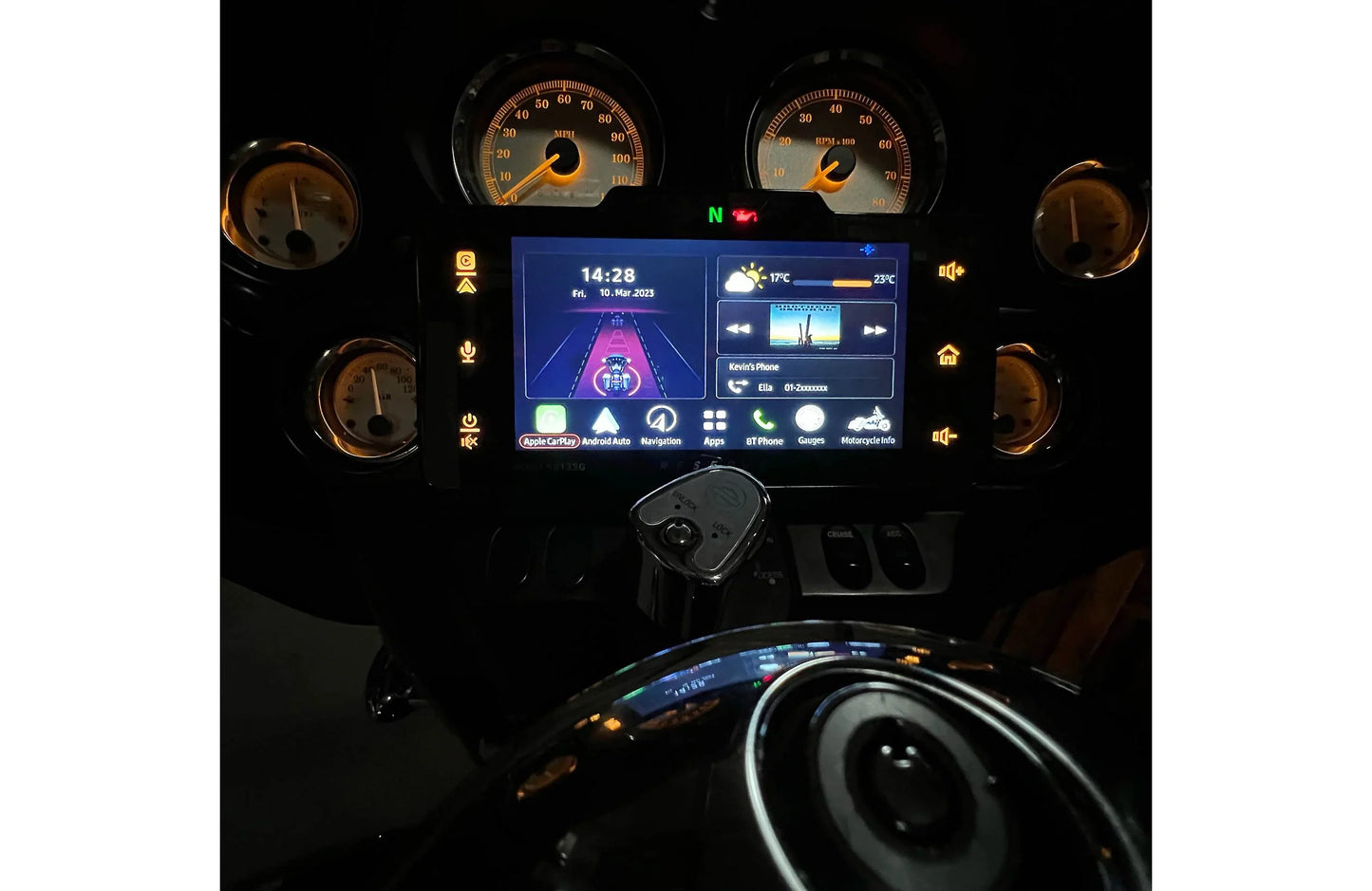 Soundstream HDHU.9813SG Motorcyle Head Unit for Select 1998-2013 Harley-Davidson Street Glide Motorcycles