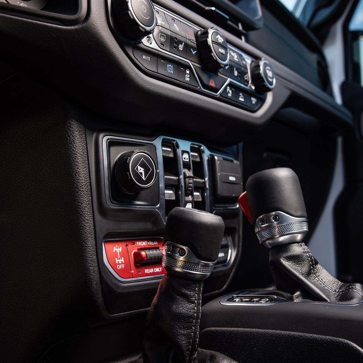 1,800 Watt All-In-One Audio Kit for Select 2024+ Jeep Wrangler JL