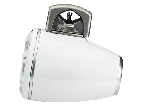 KMTCXL8 White front three-quarter