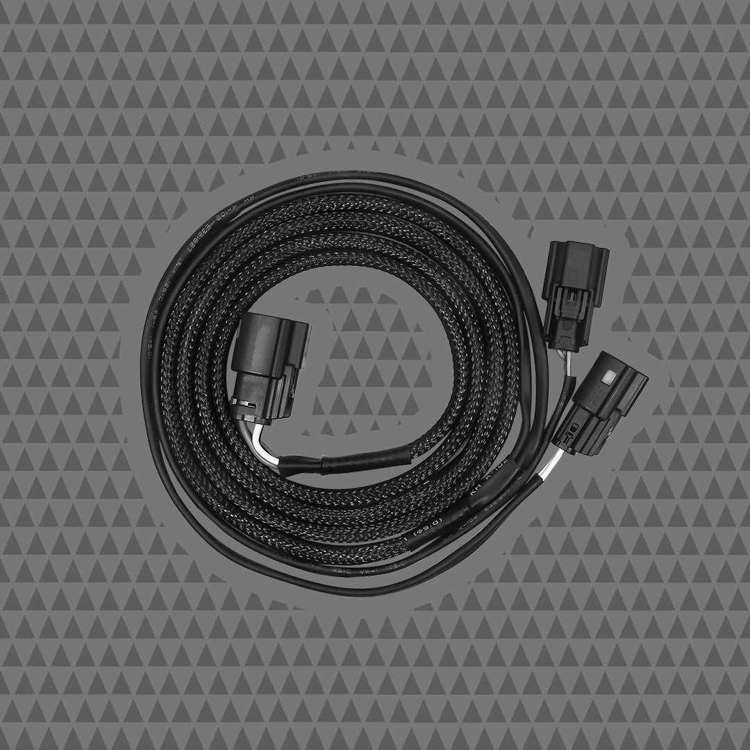 CICADA AUDIO® AMPLIFIER REAR SPEAKER OUTPUT w/ 6-FOOT EXTENSIONS – MOLEX®