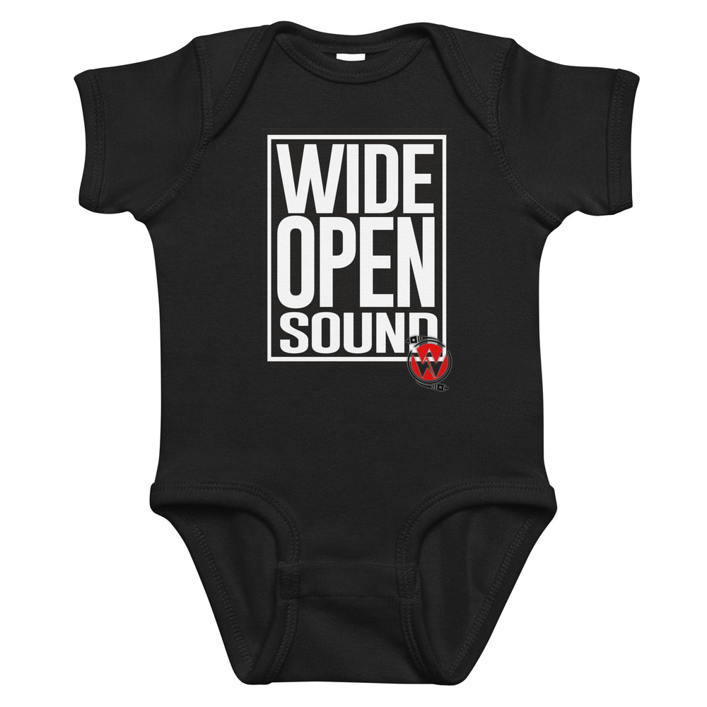 Infant bodysuit
