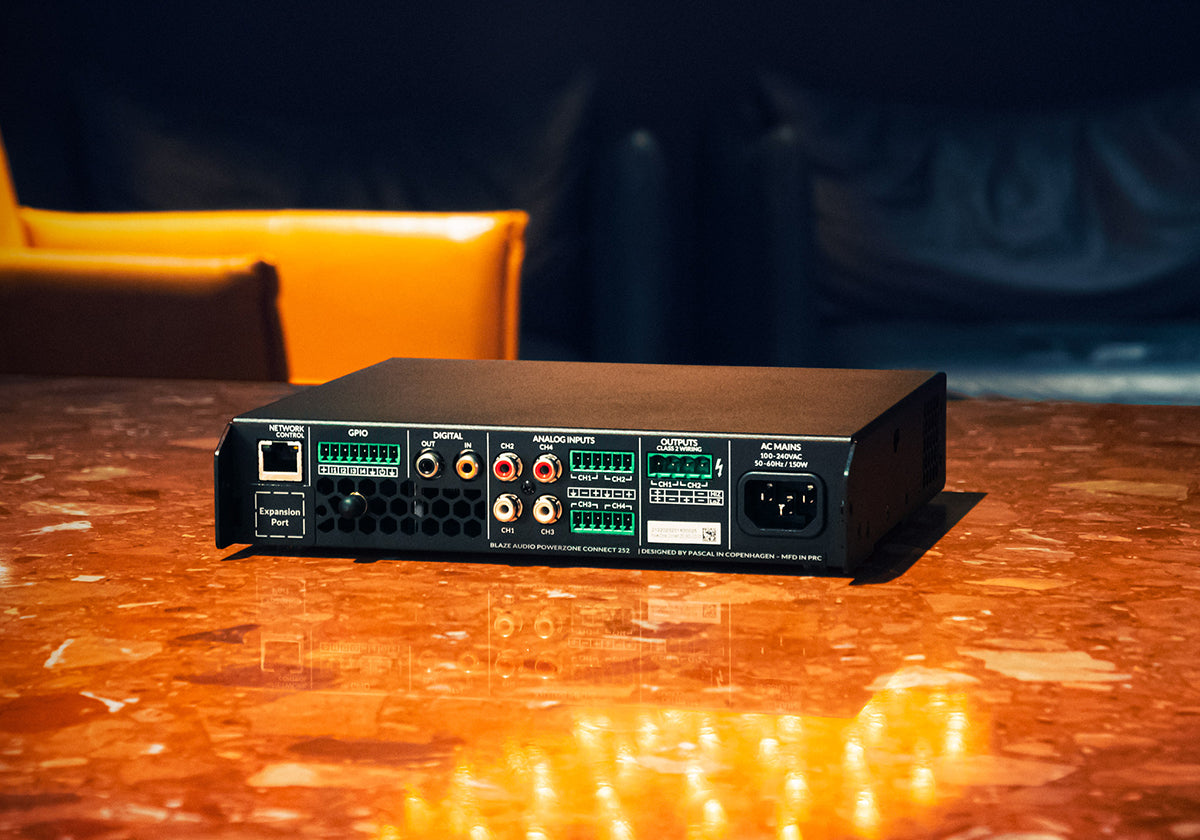 PowerZone Connect 252 - 10 input 250w 8 Ohm-70v, 2ch IP Amp