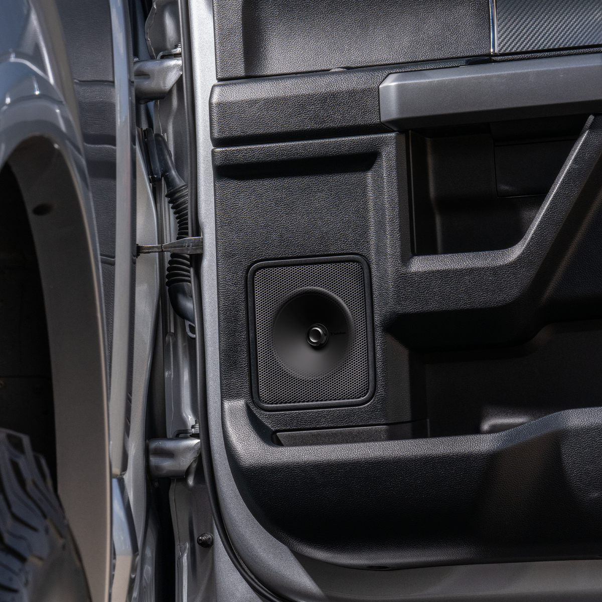 Punch P2 6.5” 2-Way Convertible Speakers