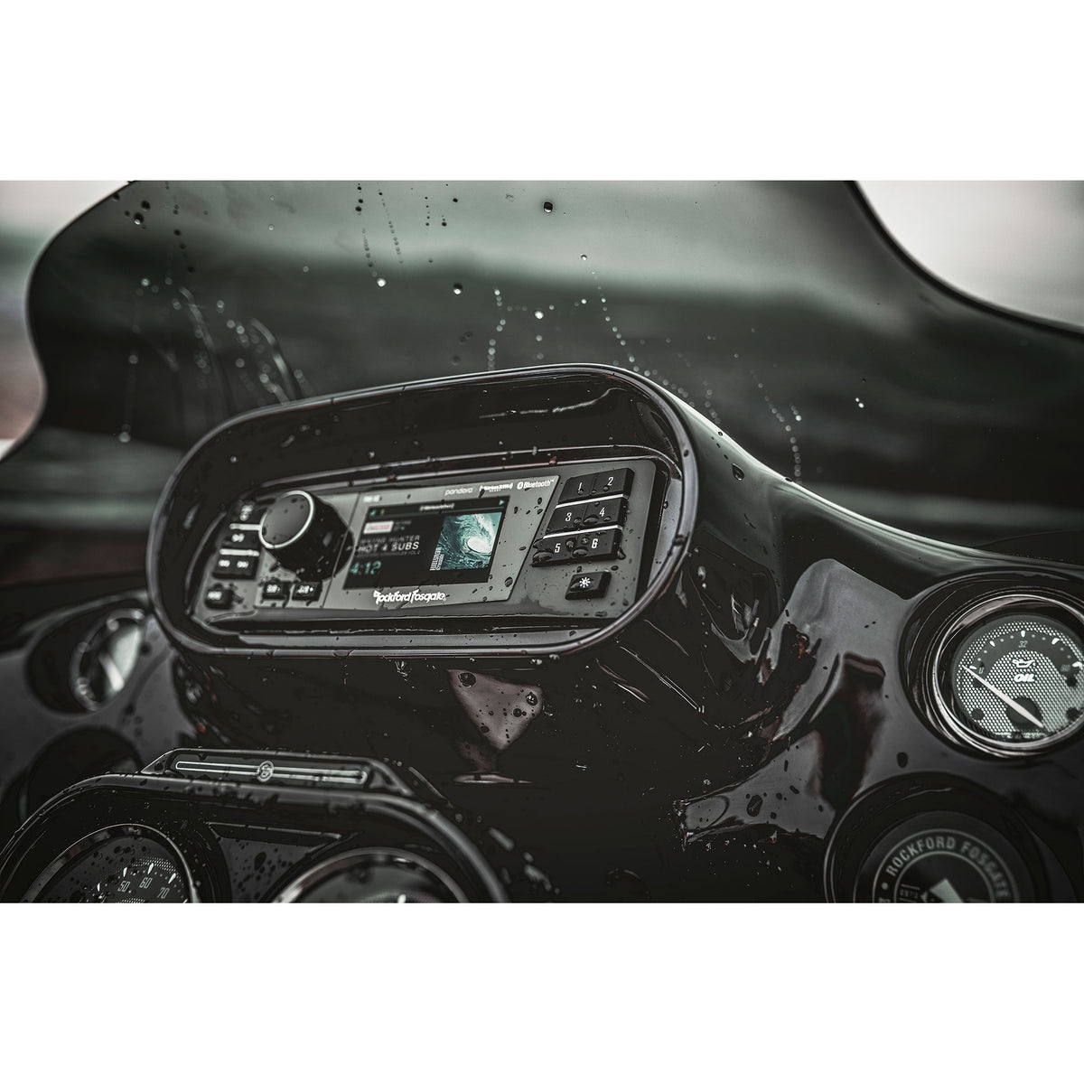 Digital Media Receiver for Select 1998-2013 Harley-Davidson Models
